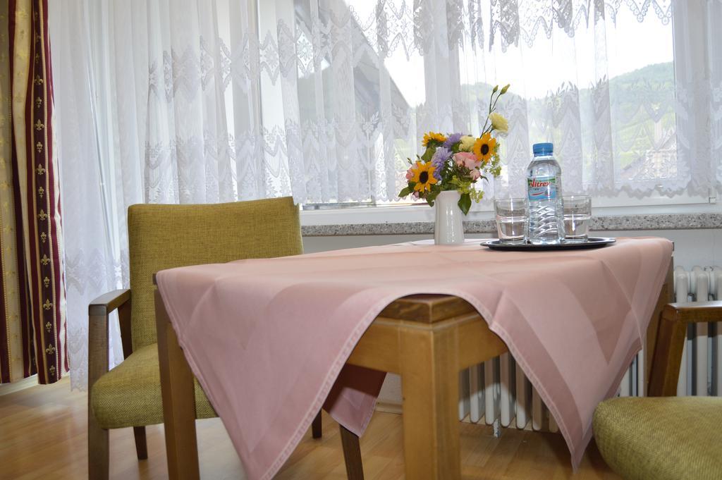 Gasthaus Hirsch Hotel คัปเปลโรเดค ภายนอก รูปภาพ